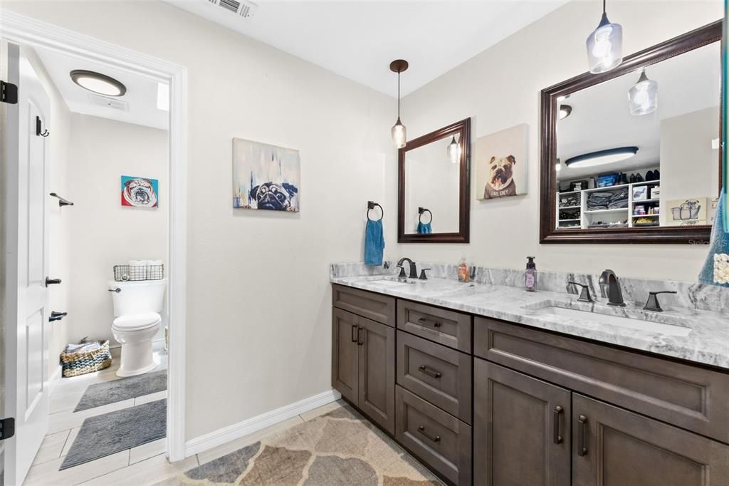 For Sale: $405,000 (3 beds, 2 baths, 2140 Square Feet)