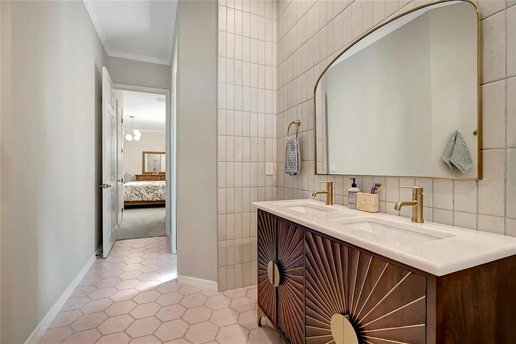 待售: $900,000 (4 贝兹, 3 浴室, 3122 平方英尺)