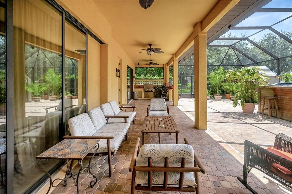 待售: $900,000 (4 贝兹, 3 浴室, 3122 平方英尺)