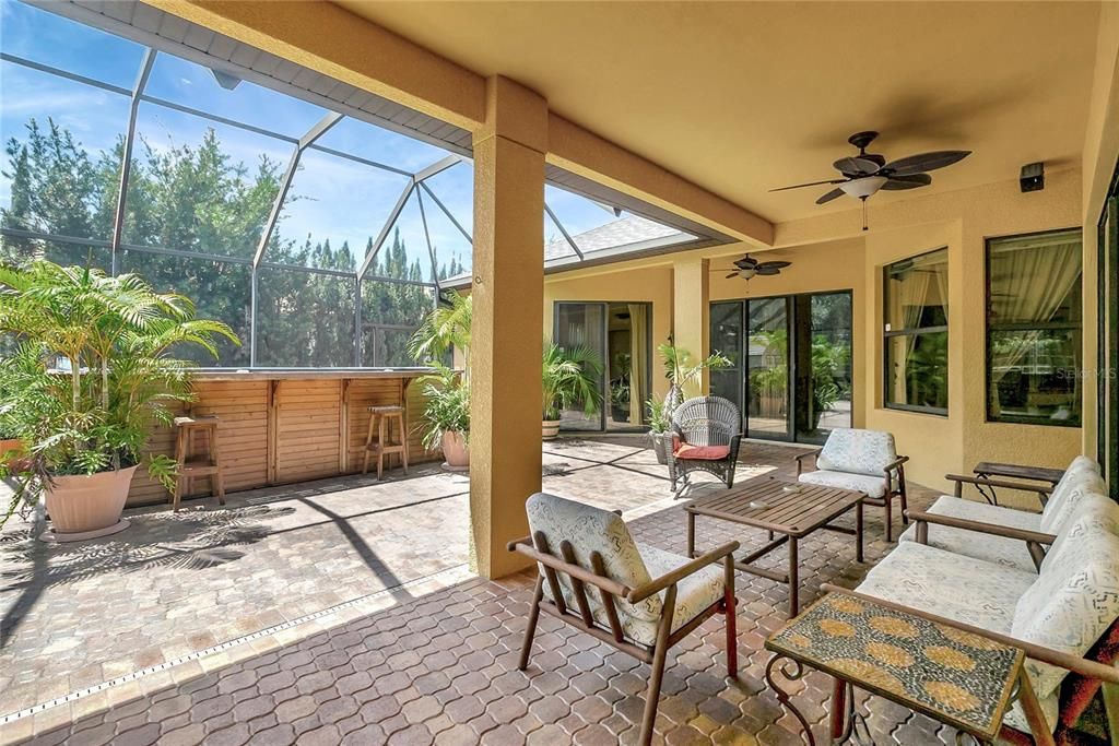 待售: $900,000 (4 贝兹, 3 浴室, 3122 平方英尺)