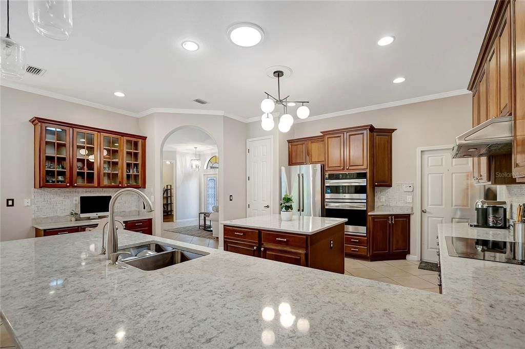 待售: $900,000 (4 贝兹, 3 浴室, 3122 平方英尺)