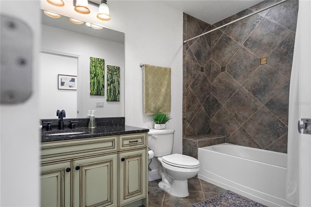 For Sale: $848,500 (3 beds, 3 baths, 1995 Square Feet)