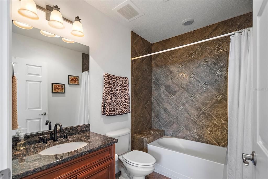 For Sale: $848,500 (3 beds, 3 baths, 1995 Square Feet)