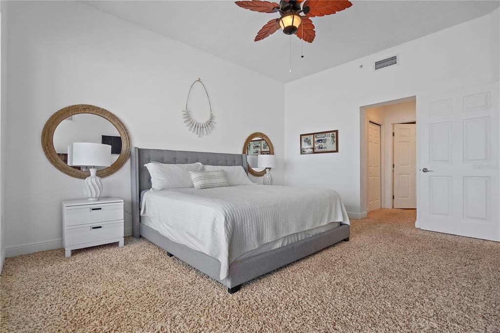 For Sale: $848,500 (3 beds, 3 baths, 1995 Square Feet)