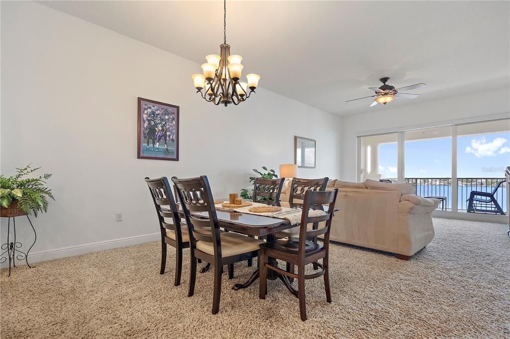 For Sale: $848,500 (3 beds, 3 baths, 1995 Square Feet)