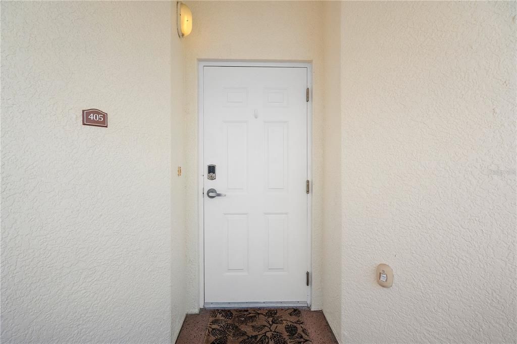 For Sale: $848,500 (3 beds, 3 baths, 1995 Square Feet)