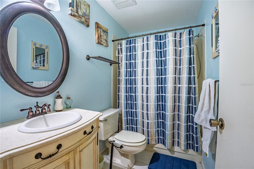 Active With Contract: $135,000 (2 beds, 2 baths, 1075 Square Feet)