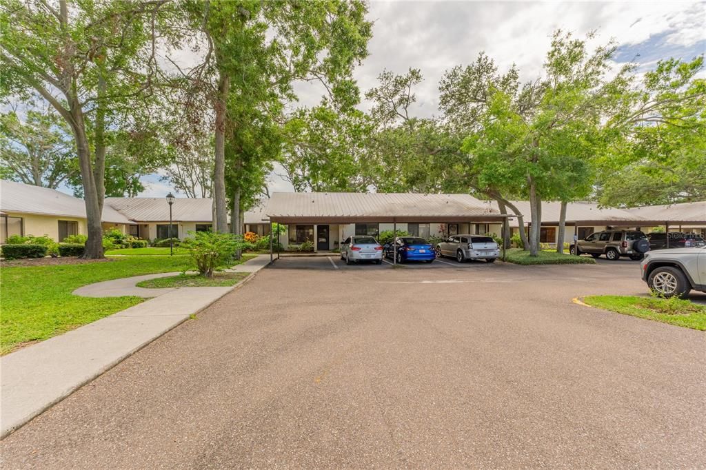 Active With Contract: $135,000 (2 beds, 2 baths, 1075 Square Feet)