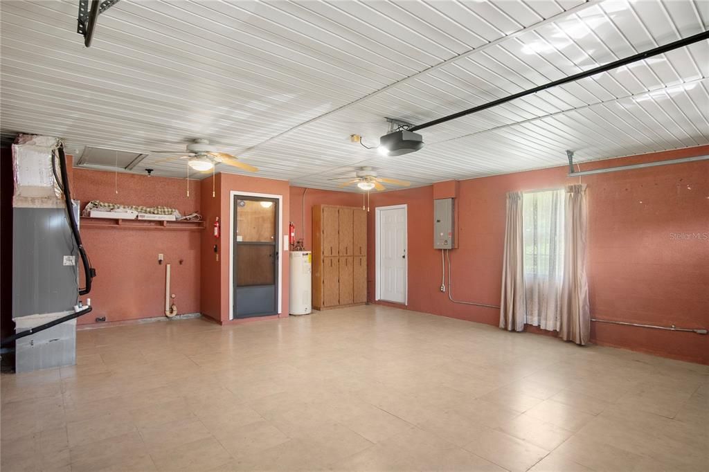 待售: $344,000 (3 贝兹, 2 浴室, 1369 平方英尺)