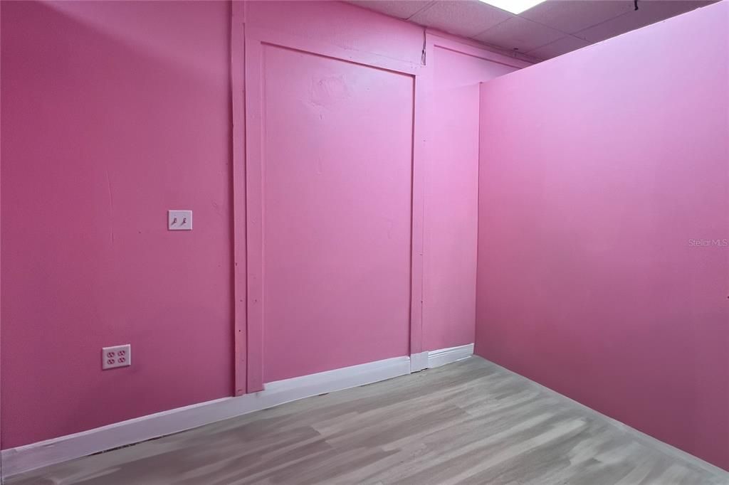 待售: $21,000 (0 贝兹, 0 浴室, 1200 平方英尺)