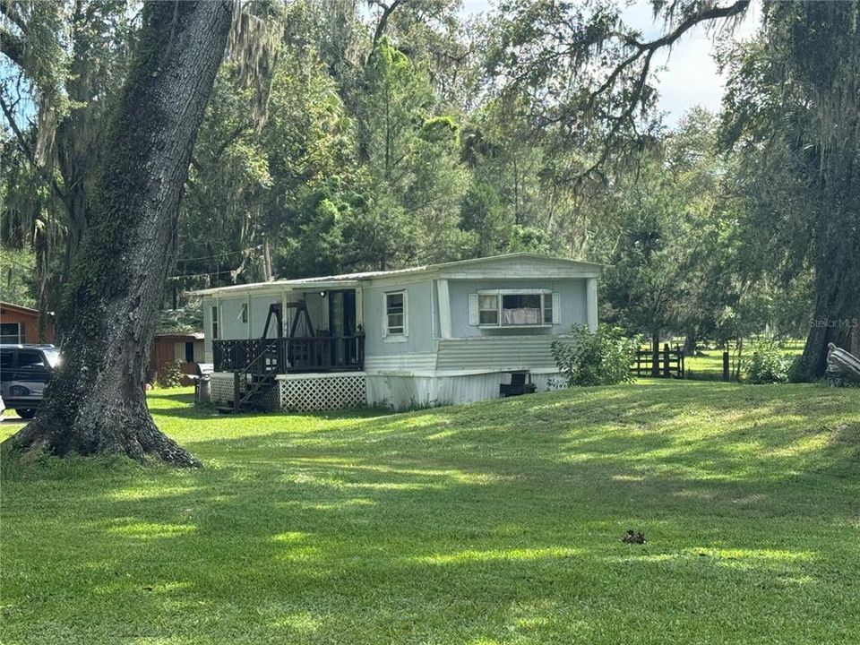 Recently Sold: $99,900 (2 beds, 1 baths, 784 Square Feet)