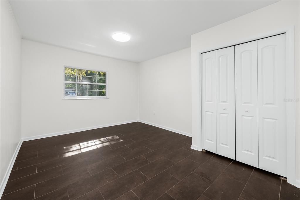 На продажу: $238,999 (3 спален, 1 ванн, 1652 Квадратных фут)
