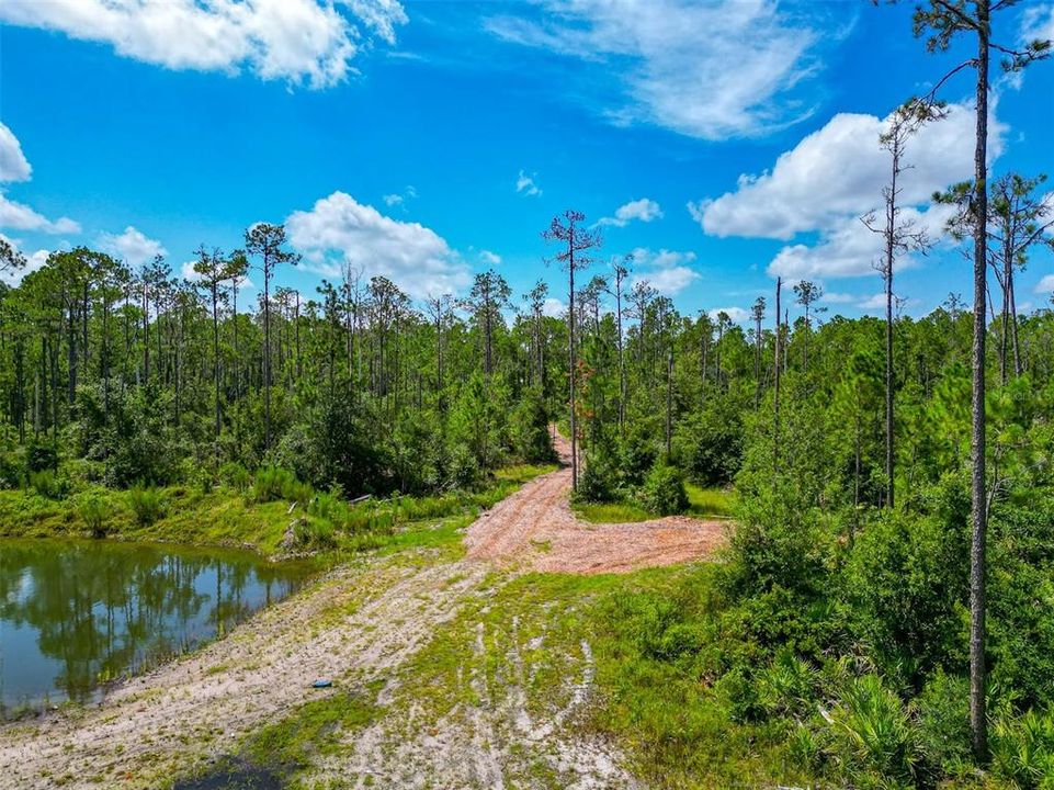 En Venta: $499,900 (7.09 acres)