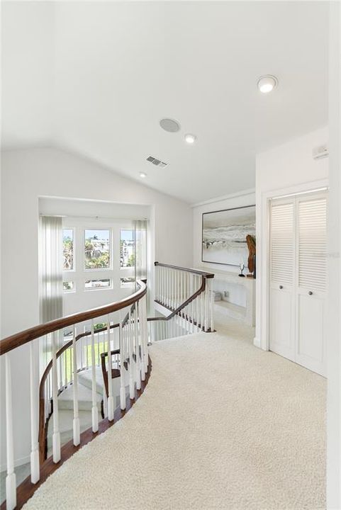 For Sale: $4,495,000 (4 beds, 3 baths, 4576 Square Feet)