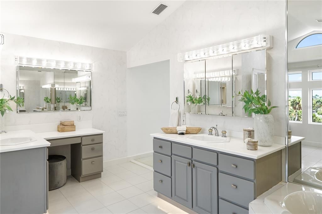 For Sale: $4,495,000 (4 beds, 3 baths, 4576 Square Feet)