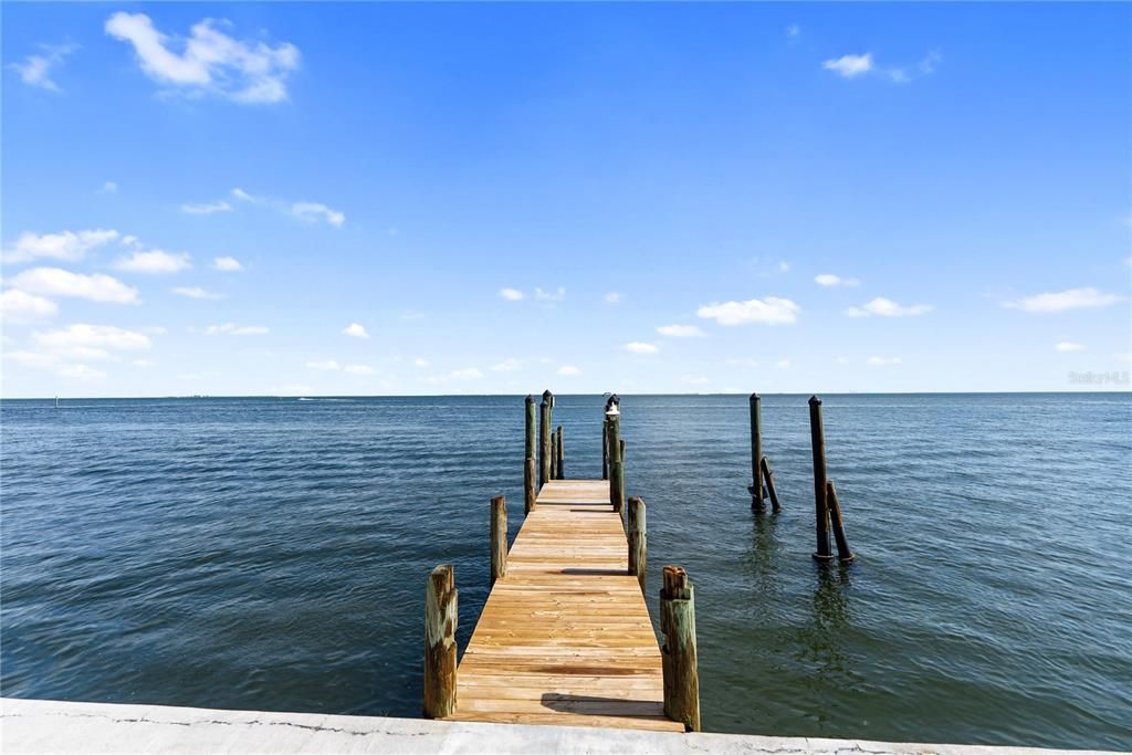 For Sale: $4,495,000 (4 beds, 3 baths, 4576 Square Feet)