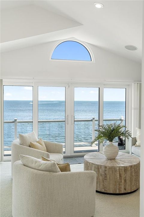 For Sale: $4,495,000 (4 beds, 3 baths, 4576 Square Feet)