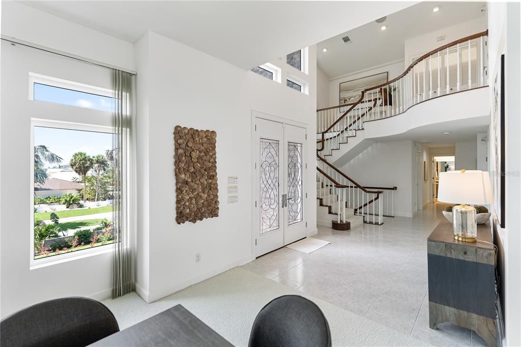 For Sale: $4,495,000 (4 beds, 3 baths, 4576 Square Feet)
