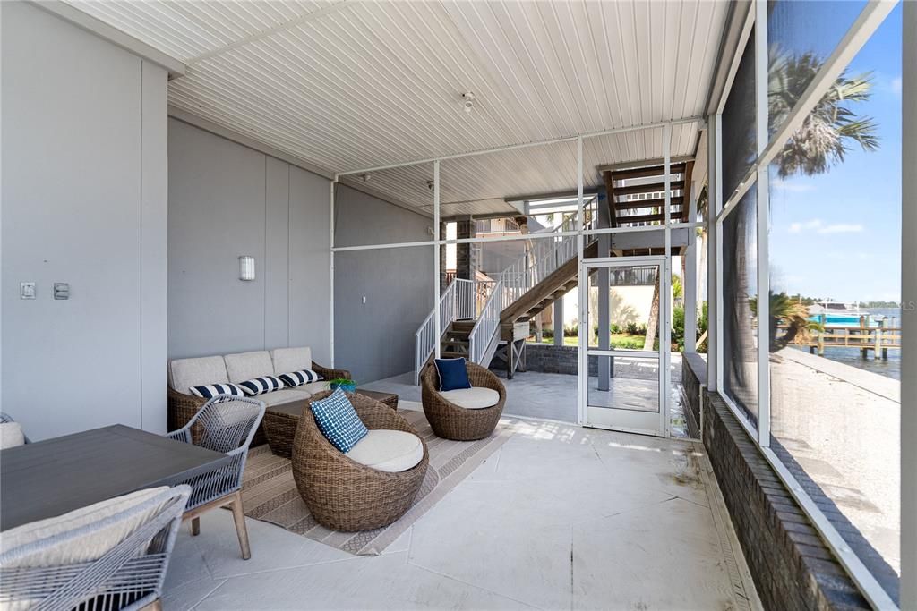 For Sale: $4,495,000 (4 beds, 3 baths, 4576 Square Feet)