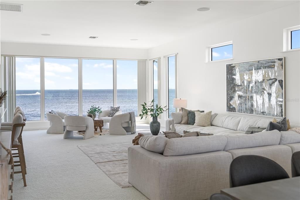 For Sale: $4,495,000 (4 beds, 3 baths, 4576 Square Feet)