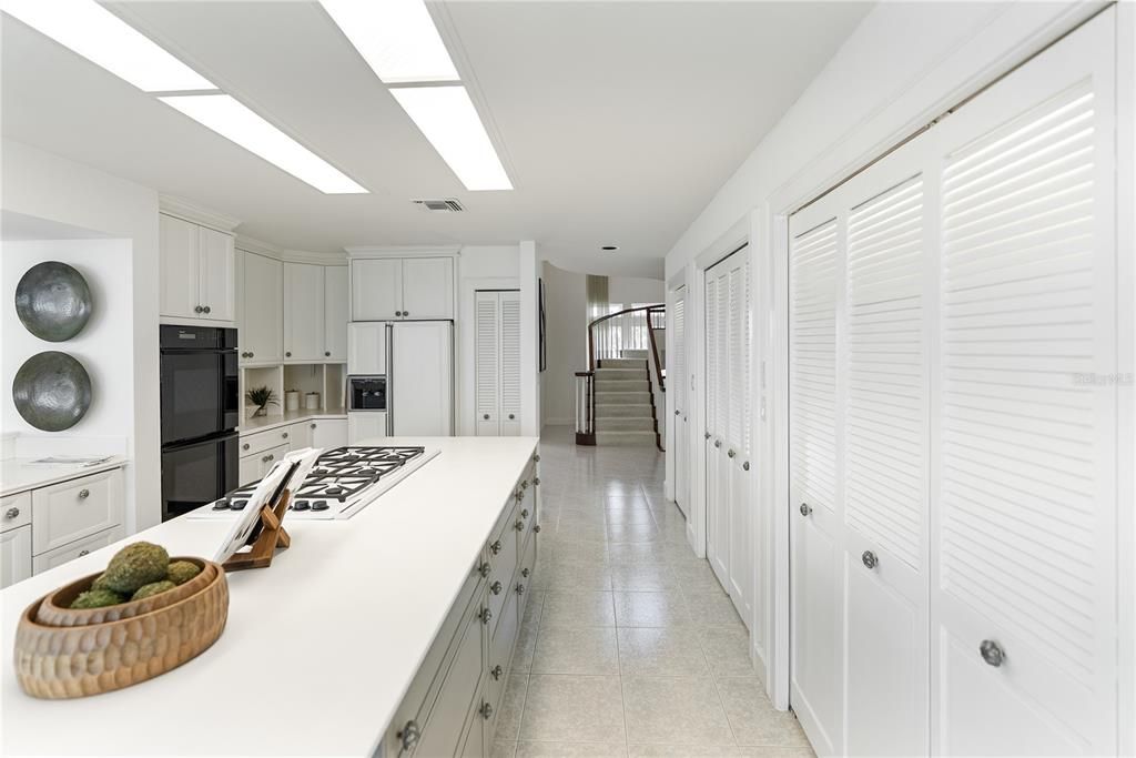 For Sale: $4,495,000 (4 beds, 3 baths, 4576 Square Feet)