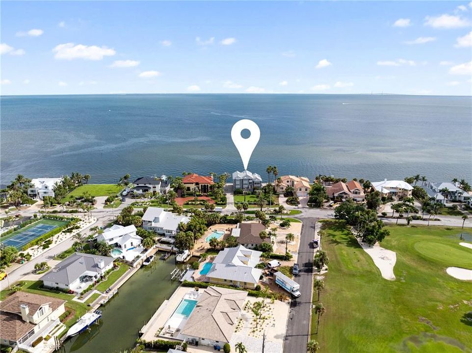 For Sale: $4,495,000 (4 beds, 3 baths, 4576 Square Feet)