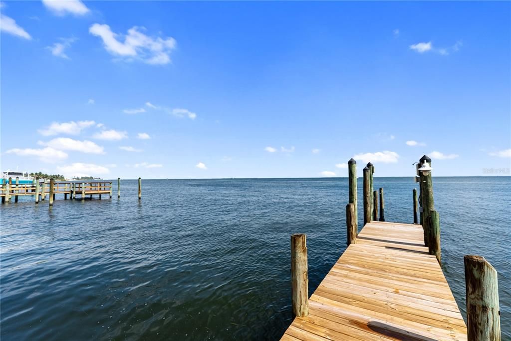 For Sale: $4,495,000 (4 beds, 3 baths, 4576 Square Feet)