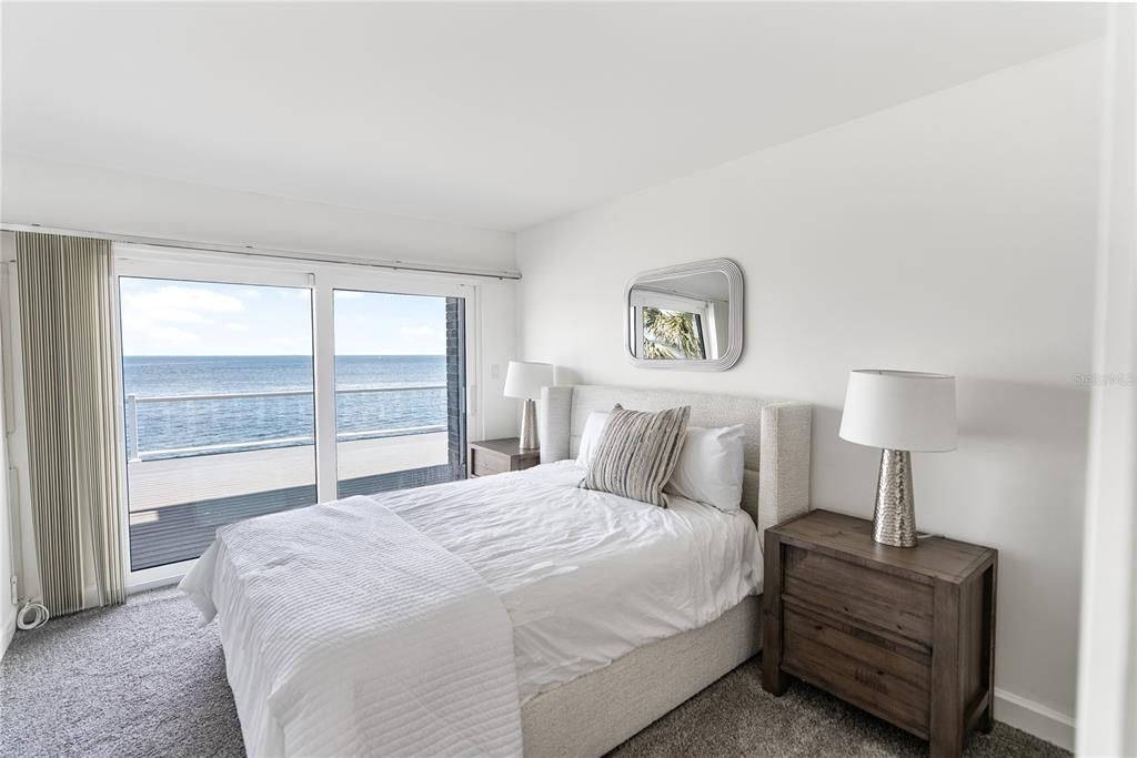 For Sale: $4,495,000 (4 beds, 3 baths, 4576 Square Feet)