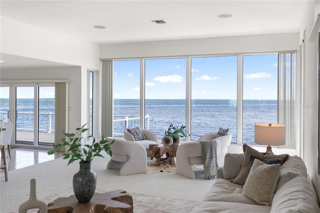 For Sale: $4,495,000 (4 beds, 3 baths, 4576 Square Feet)