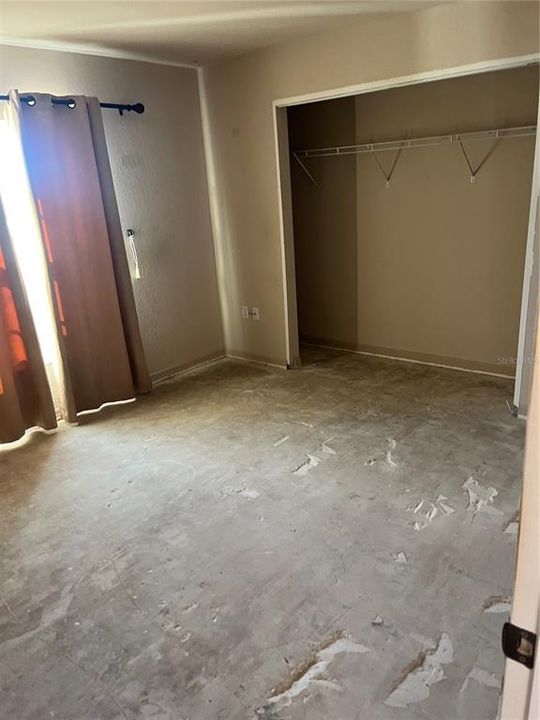 Под контрактом: $200,000 (3 спален, 2 ванн, 1531 Квадратных фут)