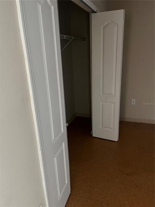 Под контрактом: $200,000 (3 спален, 2 ванн, 1531 Квадратных фут)