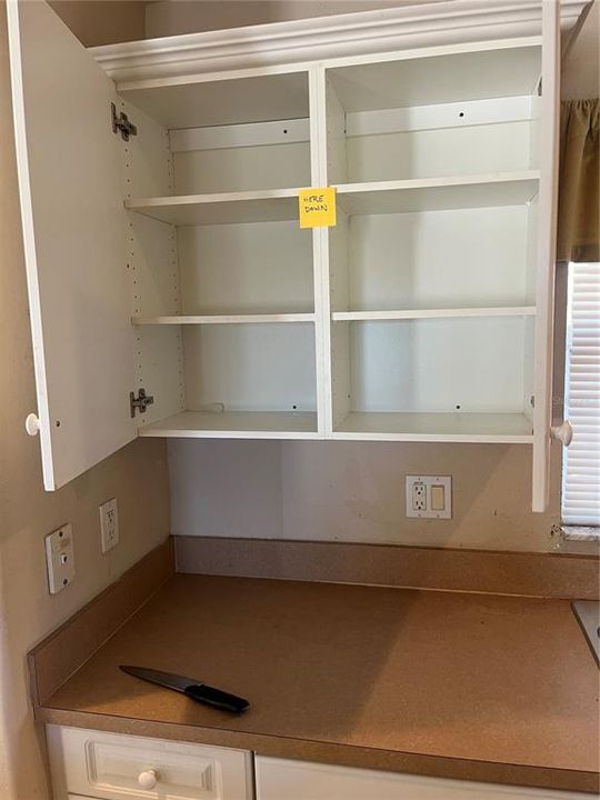 Под контрактом: $200,000 (3 спален, 2 ванн, 1531 Квадратных фут)