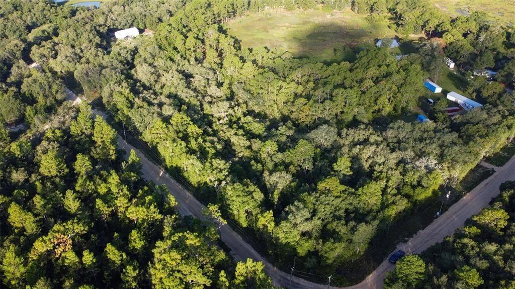 En Venta: $125,000 (5.04 acres)