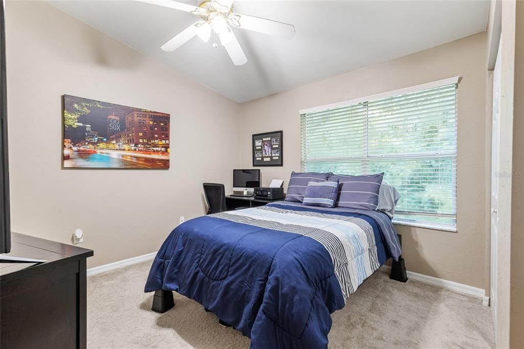 Под контрактом: $189,900 (2 спален, 2 ванн, 1172 Квадратных фут)