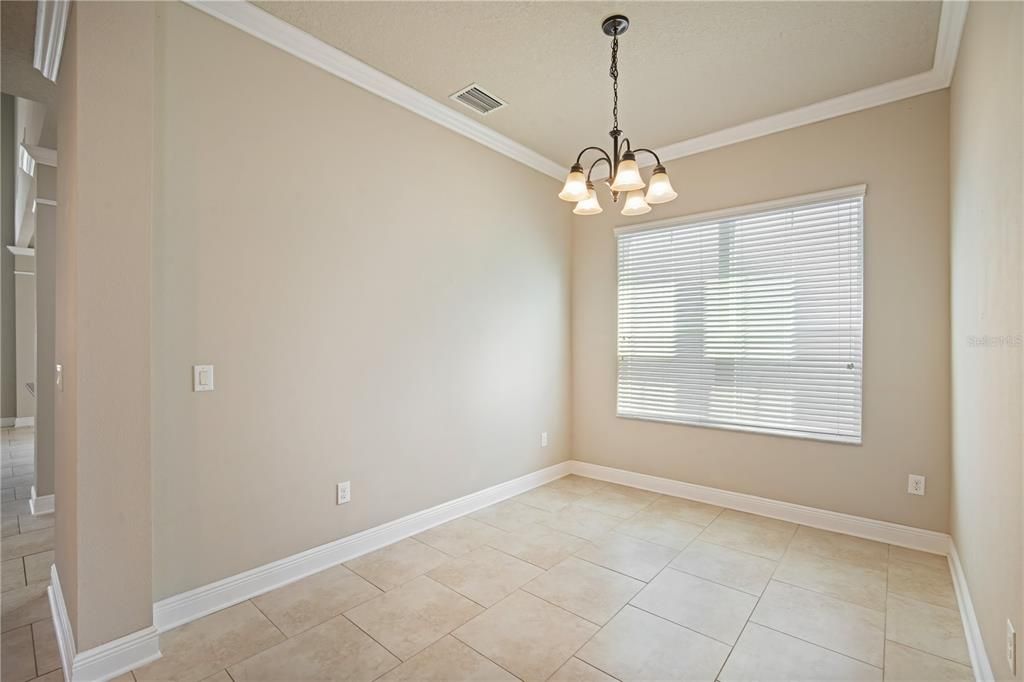 For Rent: $2,995 (4 beds, 3 baths, 2860 Square Feet)