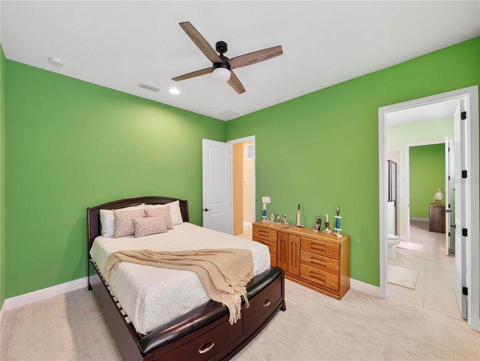 待售: $1,599,000 (4 贝兹, 3 浴室, 3440 平方英尺)