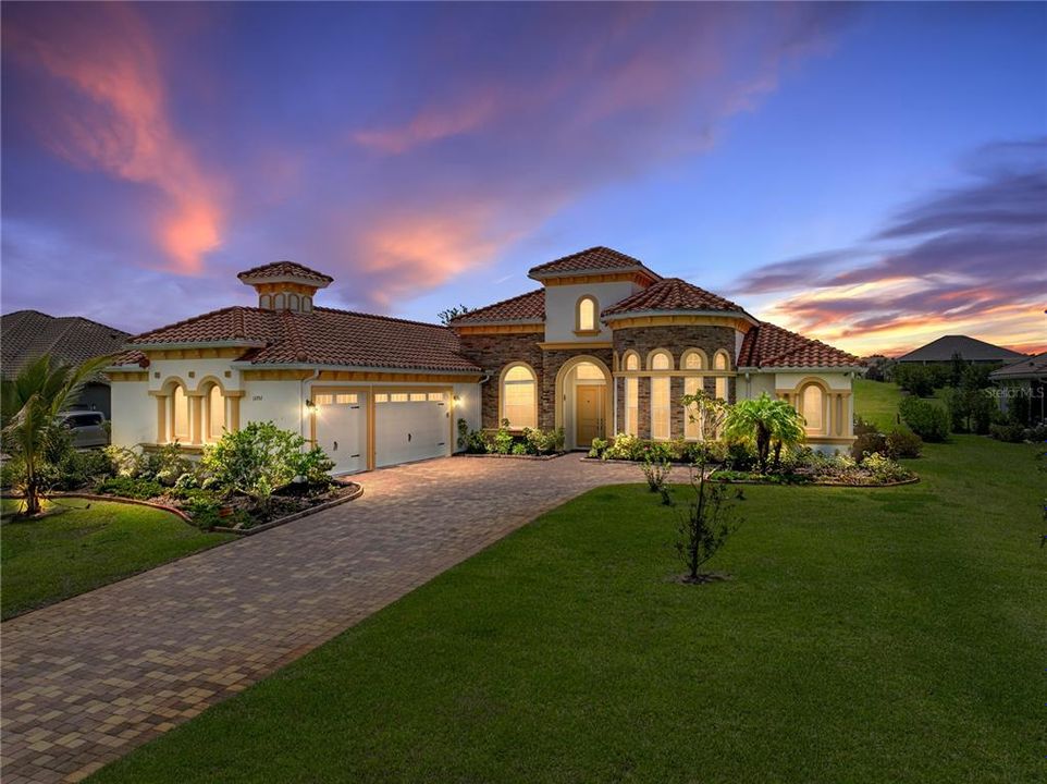 待售: $1,599,000 (4 贝兹, 3 浴室, 3440 平方英尺)