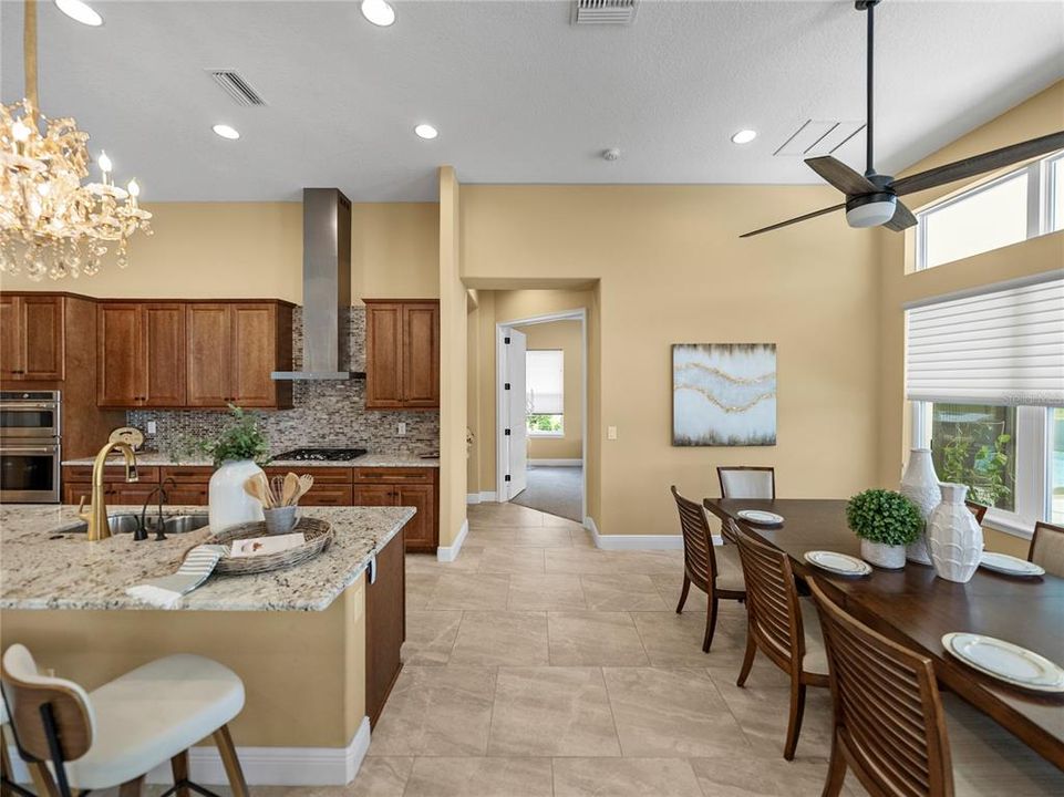 待售: $1,599,000 (4 贝兹, 3 浴室, 3440 平方英尺)