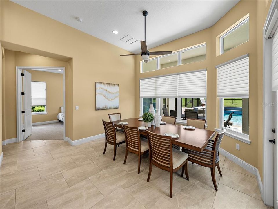 待售: $1,599,000 (4 贝兹, 3 浴室, 3440 平方英尺)