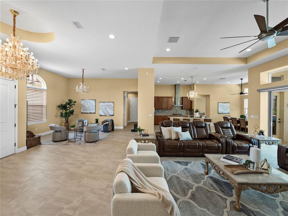 待售: $1,599,000 (4 贝兹, 3 浴室, 3440 平方英尺)