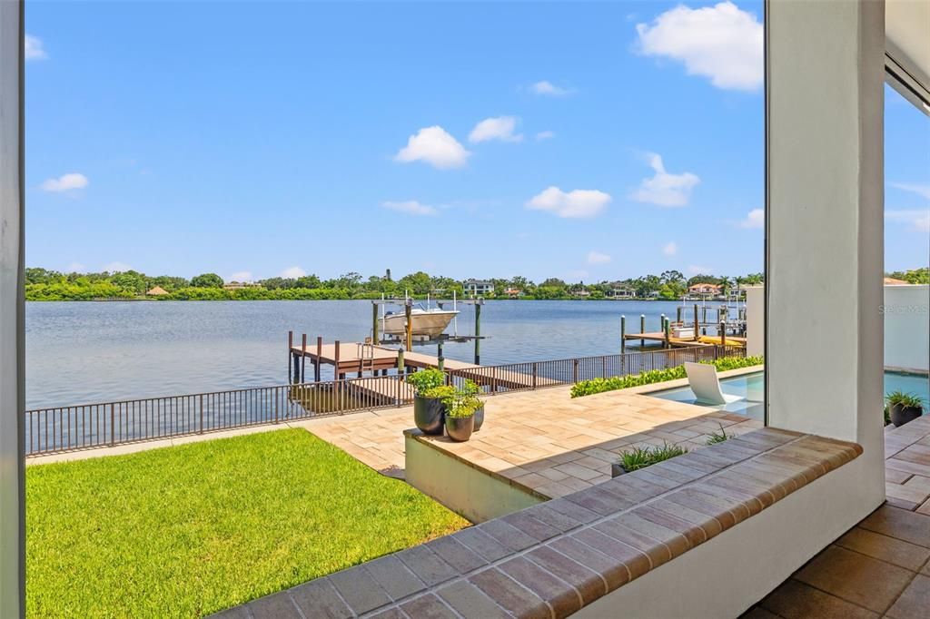 待售: $5,300,000 (5 贝兹, 4 浴室, 4560 平方英尺)