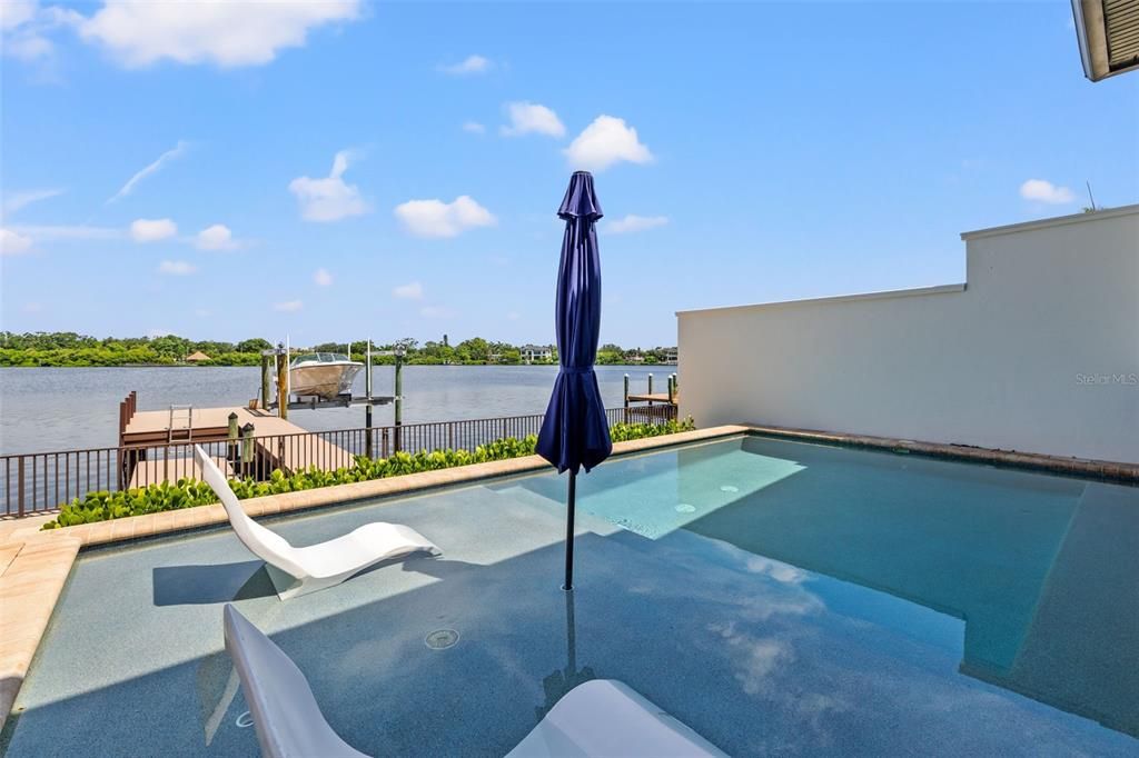 待售: $5,300,000 (5 贝兹, 4 浴室, 4560 平方英尺)