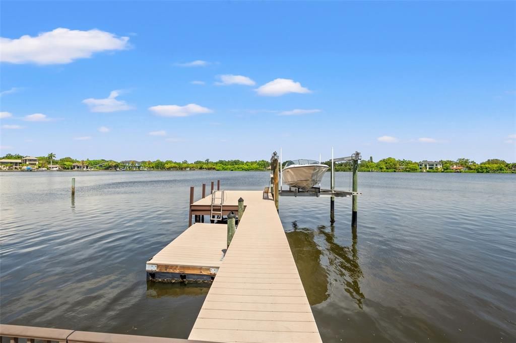 待售: $5,300,000 (5 贝兹, 4 浴室, 4560 平方英尺)