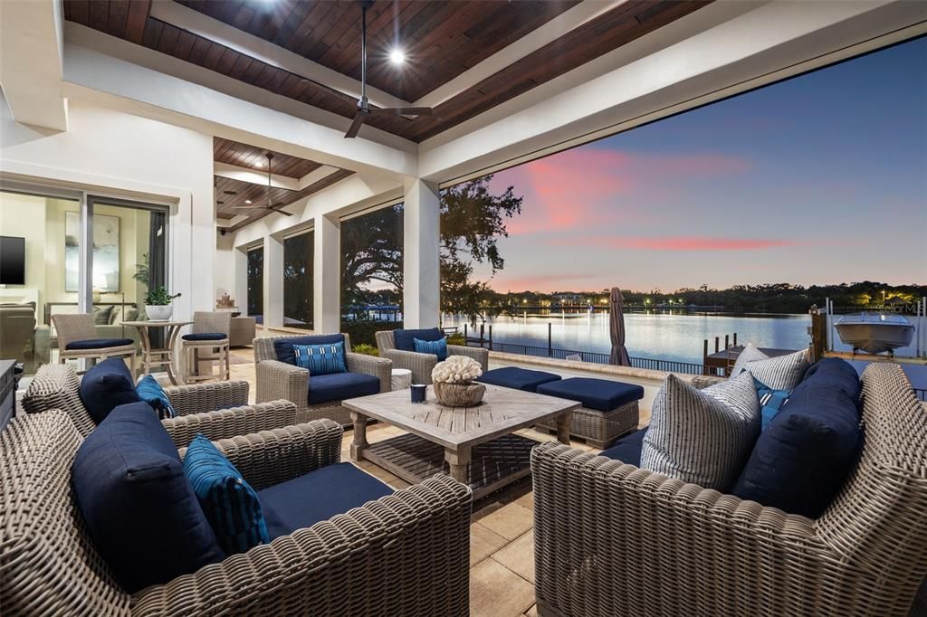 待售: $5,300,000 (5 贝兹, 4 浴室, 4560 平方英尺)