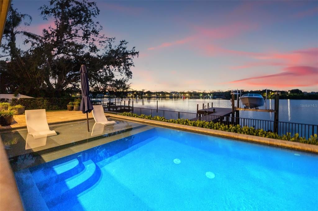 待售: $5,300,000 (5 贝兹, 4 浴室, 4560 平方英尺)