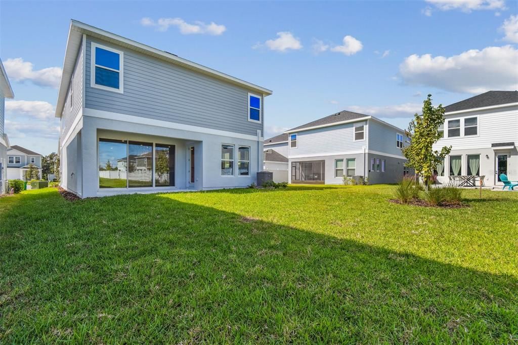 Activo con contrato: $639,990 (4 camas, 2 baños, 2972 Pies cuadrados)