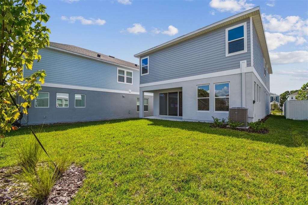 Activo con contrato: $639,990 (4 camas, 2 baños, 2972 Pies cuadrados)