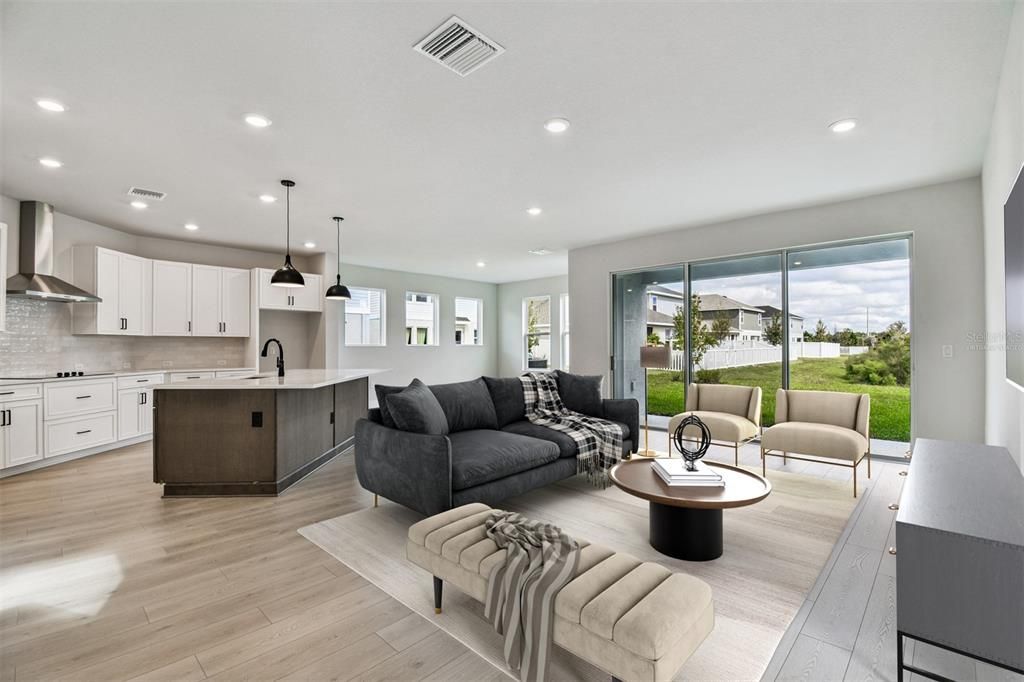 Activo con contrato: $639,990 (4 camas, 2 baños, 2972 Pies cuadrados)