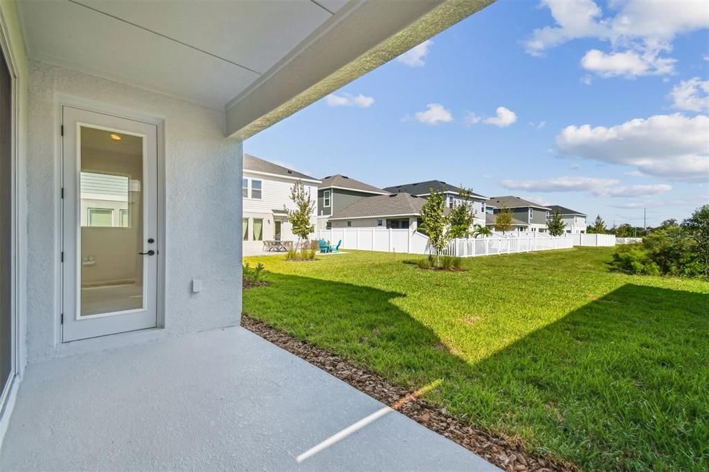 Activo con contrato: $639,990 (4 camas, 2 baños, 2972 Pies cuadrados)