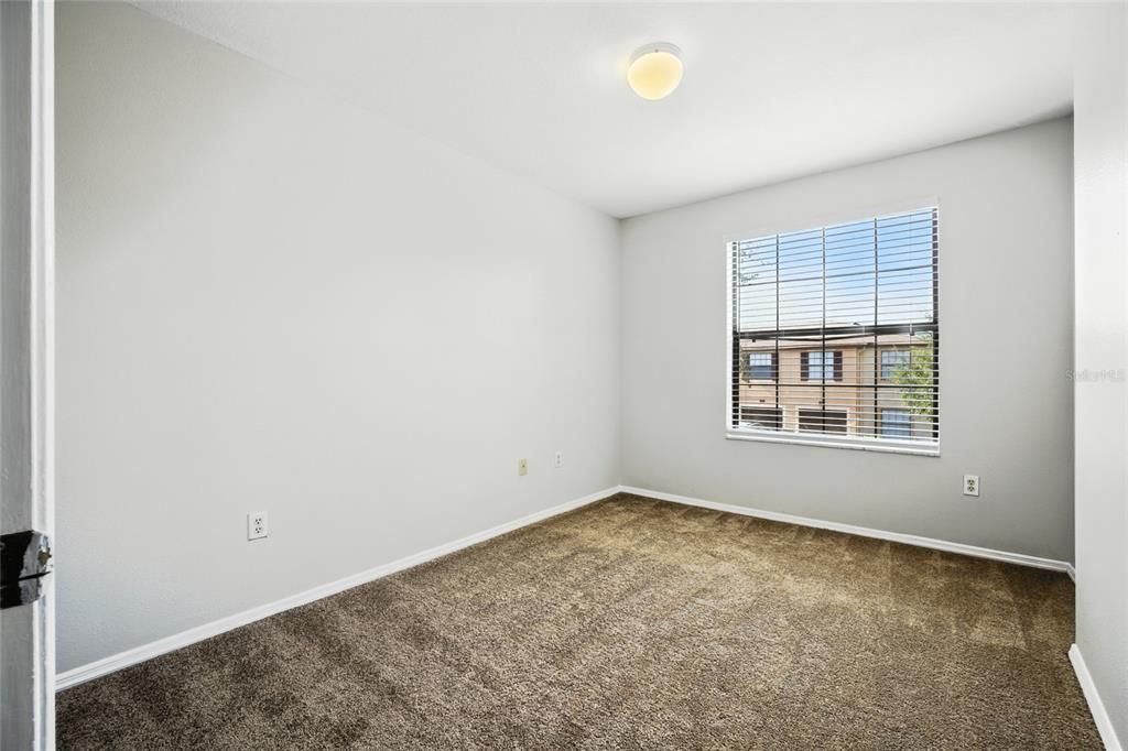 Activo con contrato: $229,000 (3 camas, 2 baños, 1362 Pies cuadrados)